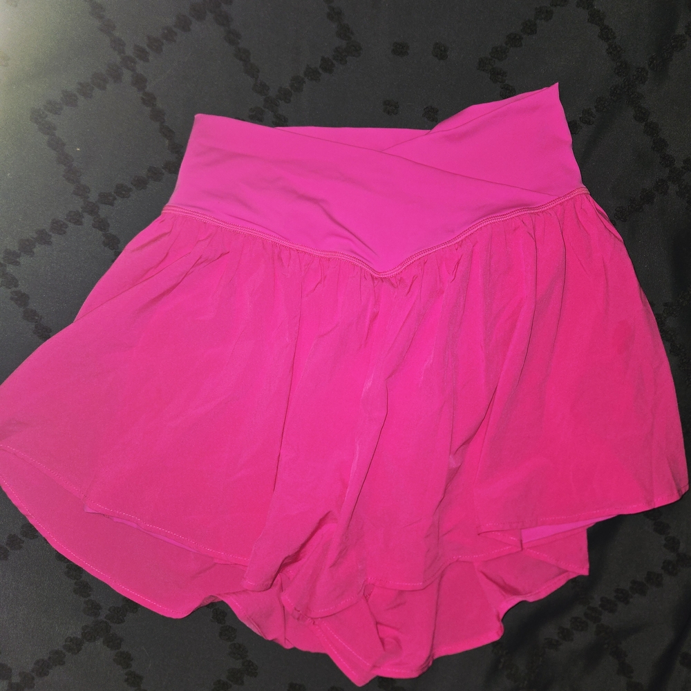 Bright Pink Flowy Stretch Athletic Casual Shorts With V Cut Front Waist Large